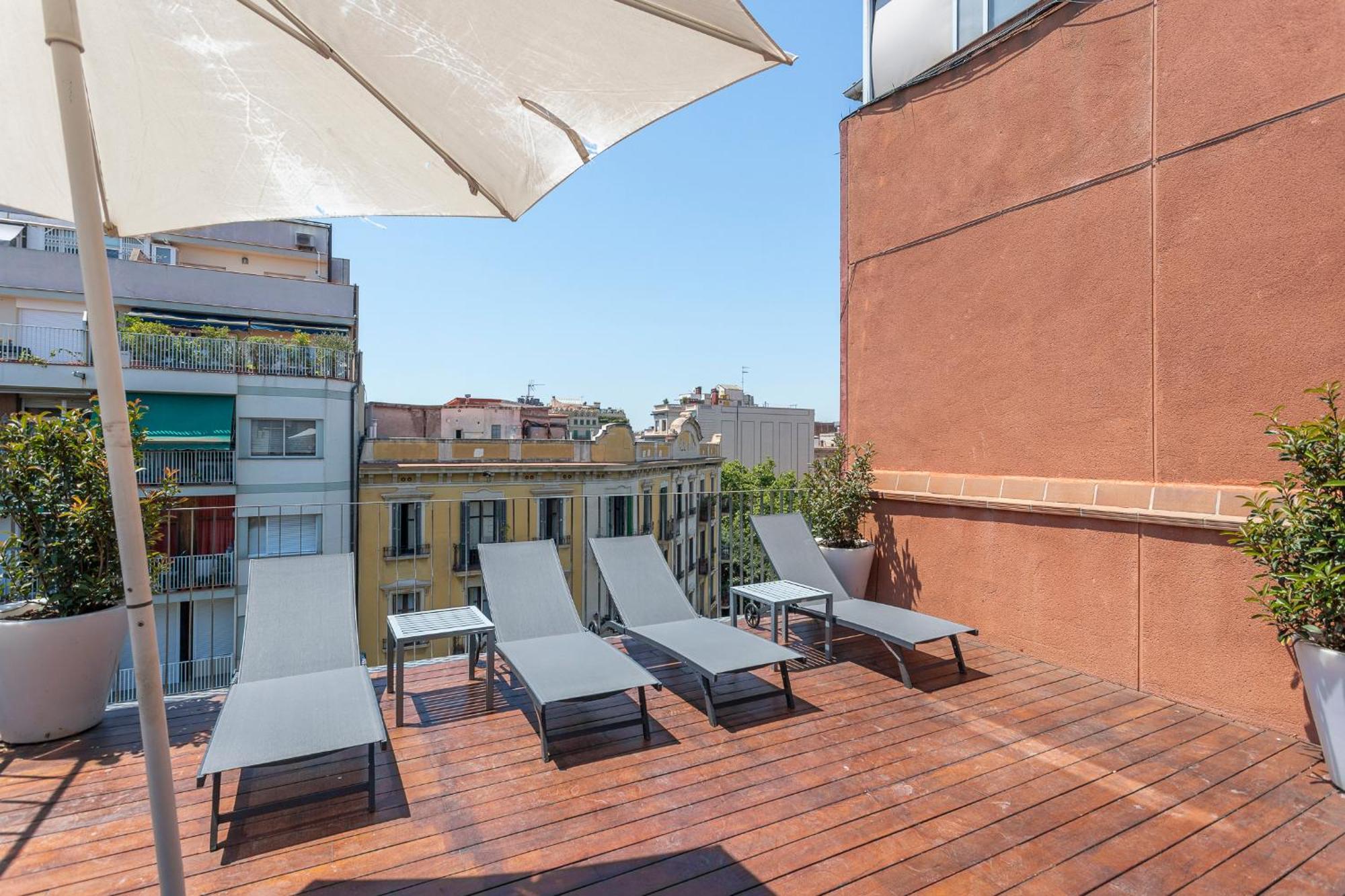 - Pool Terrace In Center Barcelona